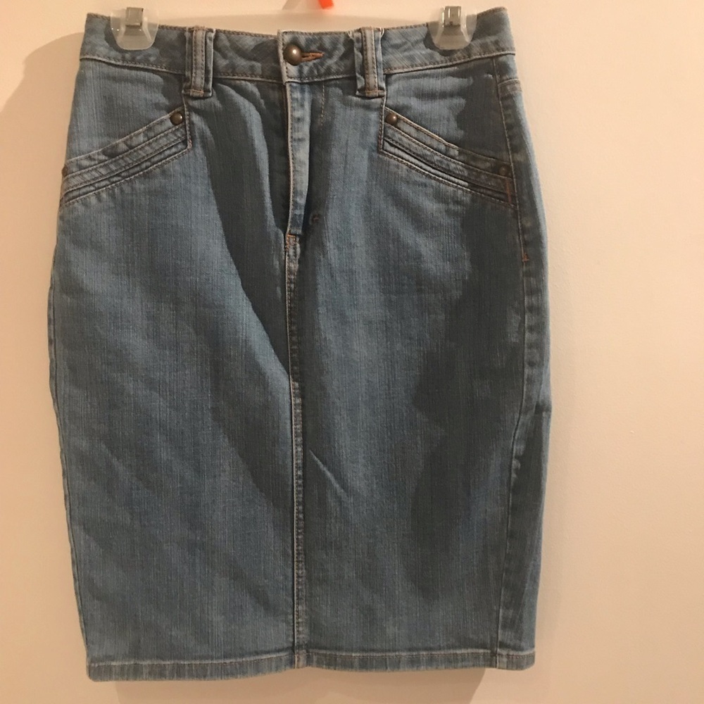 3/15$?H&M jeans skirt​